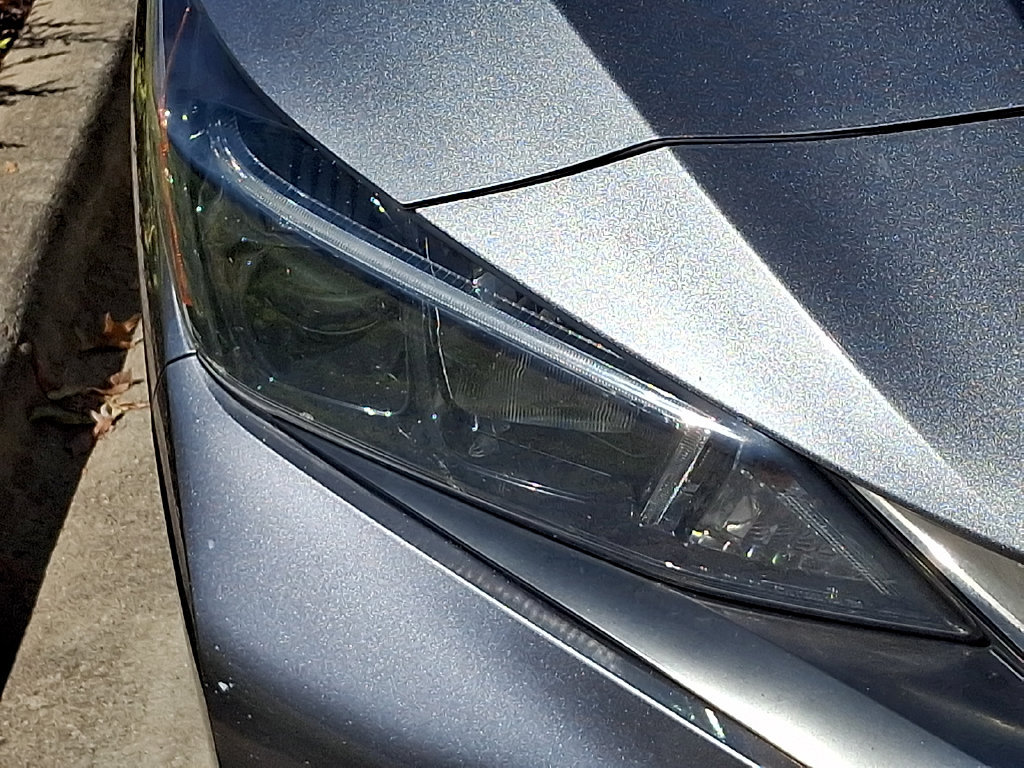 Used 2019 Nissan Leaf SV w/ Protection Package FWD image 3