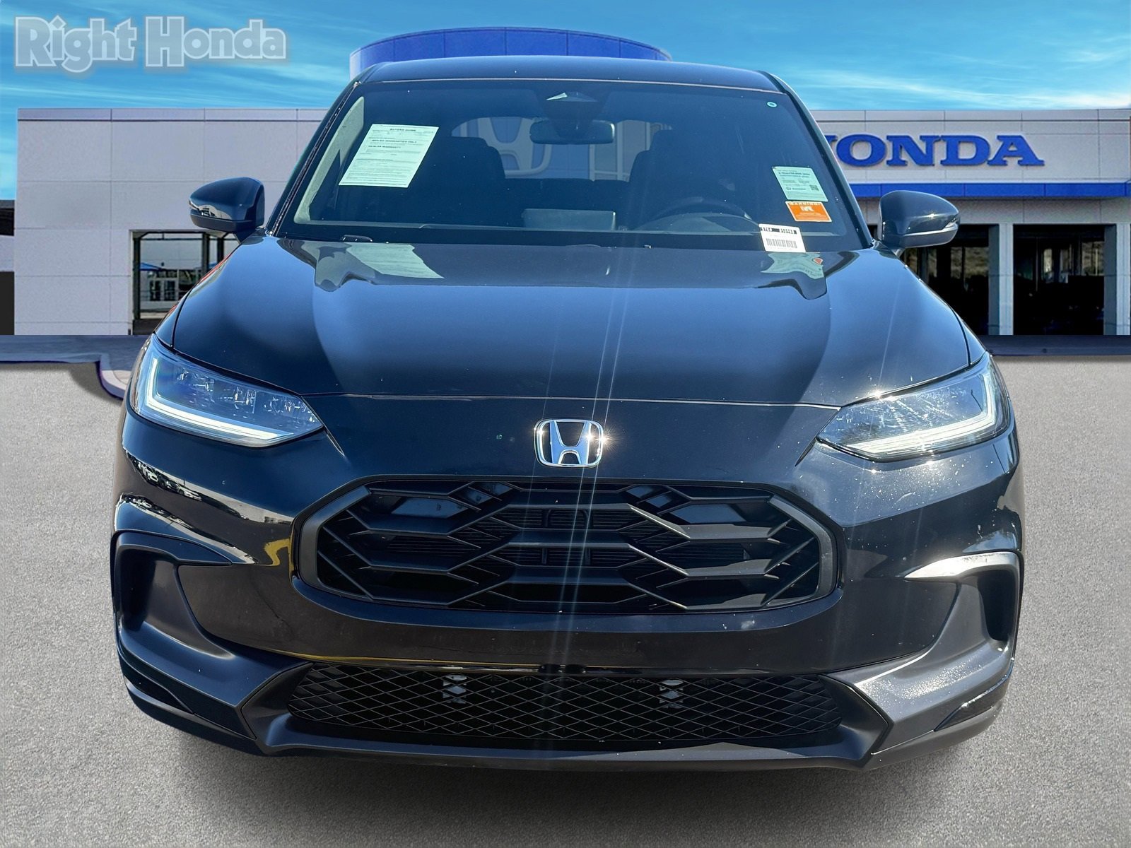 Certified 2025 Honda HR-V Sport image 6