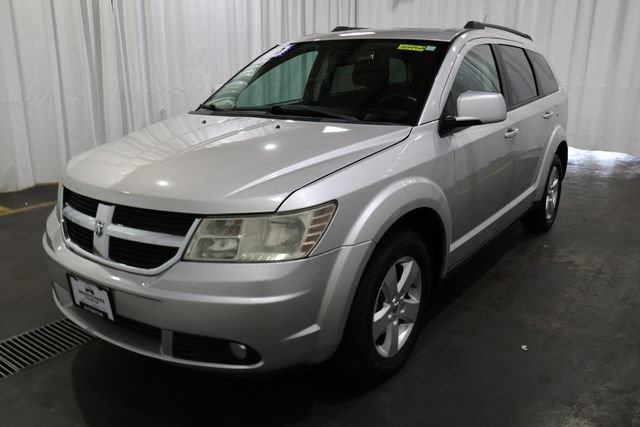 Used 2010 Dodge Journey SXT w/ Flexible Seating Group FWD image 25