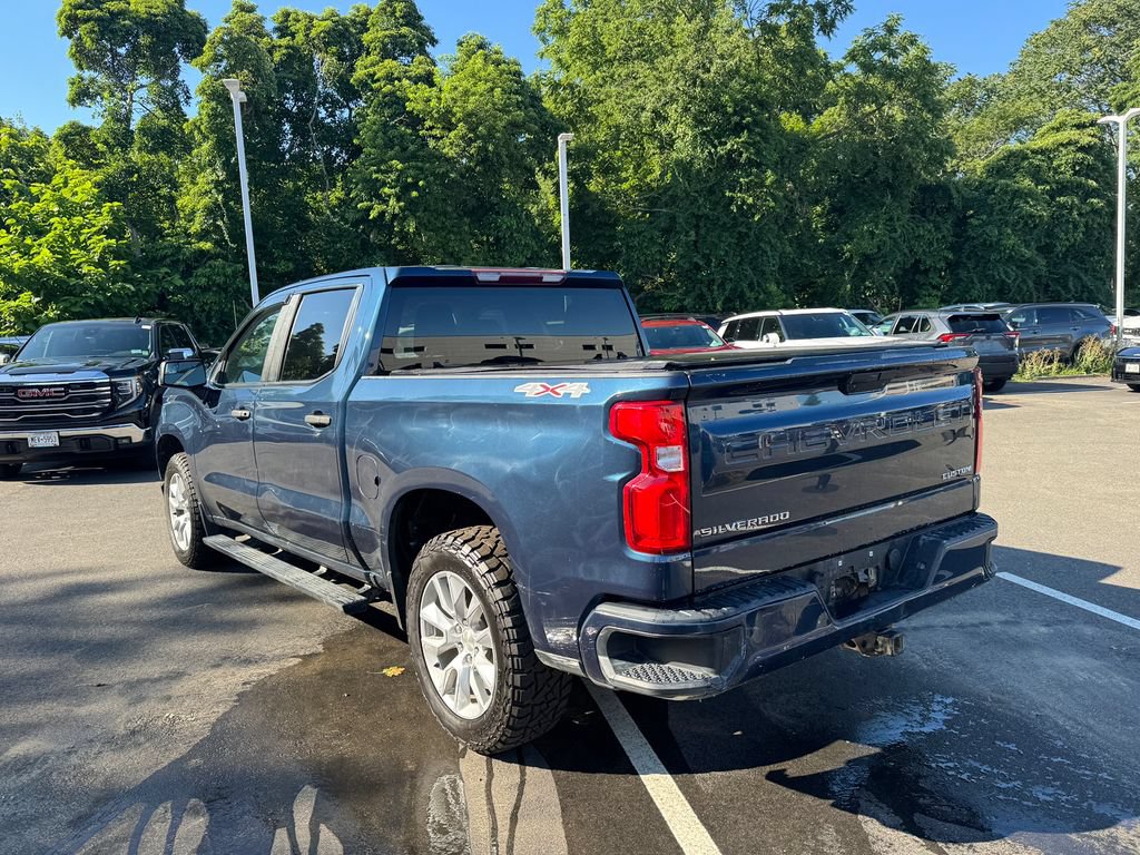 Used 2020 Chevrolet Silverado 1500 Custom w/ Custom Value Package AWD/4WD image 6