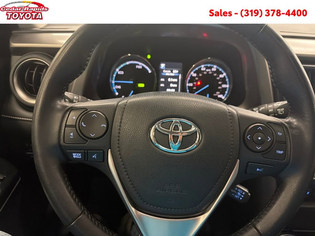 Certified 2018 Toyota RAV4 Limited image 16