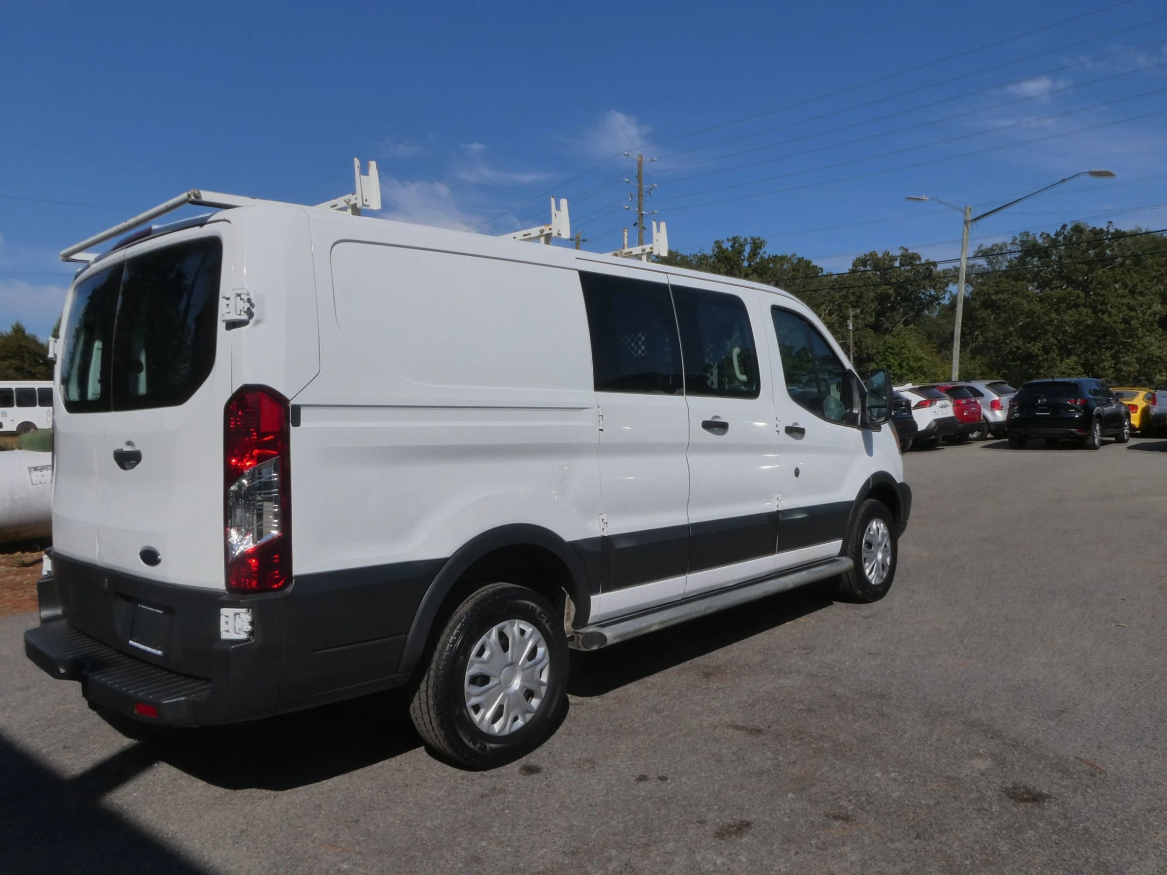 Used 2016 Ford Transit 250 130 Low Roof w/ Exterior Upgrade Package image 5