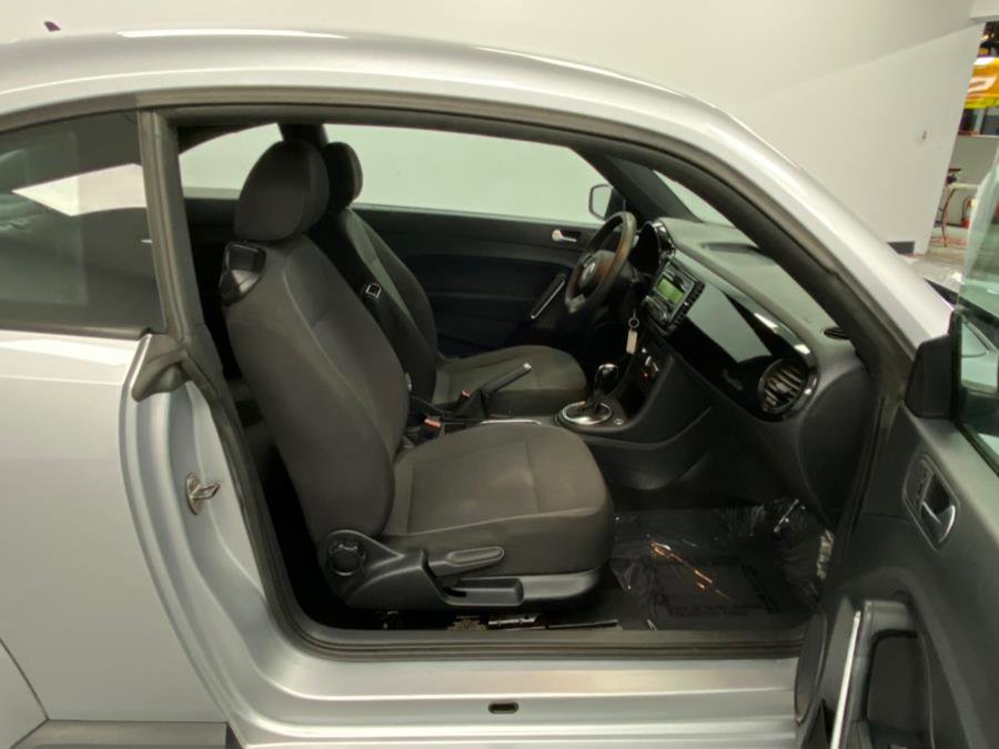 Used 2014 Volkswagen Beetle 1.8T image 21