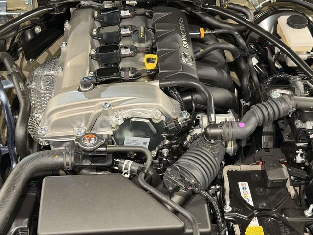 Used 2024 MAZDA MX-5 Miata RF Grand Touring w/ Appearance Package RWD image 35