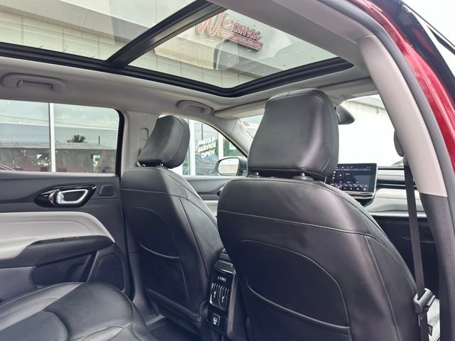 Used 2022 Jeep Compass Limited w/ Sun and Sound Group image 18
