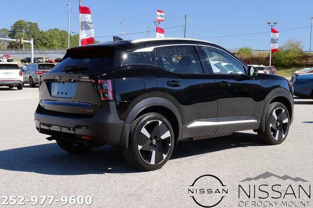 New 2025 Nissan Kicks SR AWD/4WD image 5