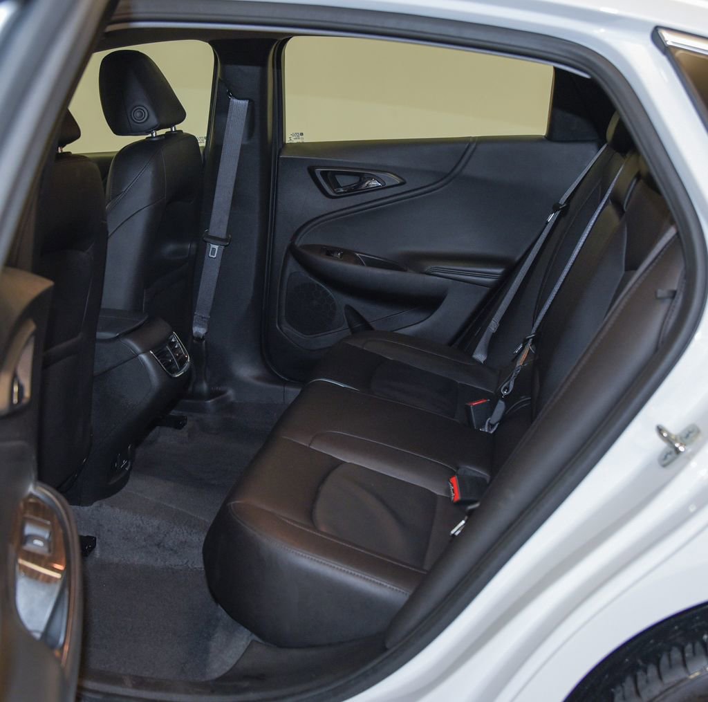 Used 2024 Chevrolet Malibu LT FWD image 4