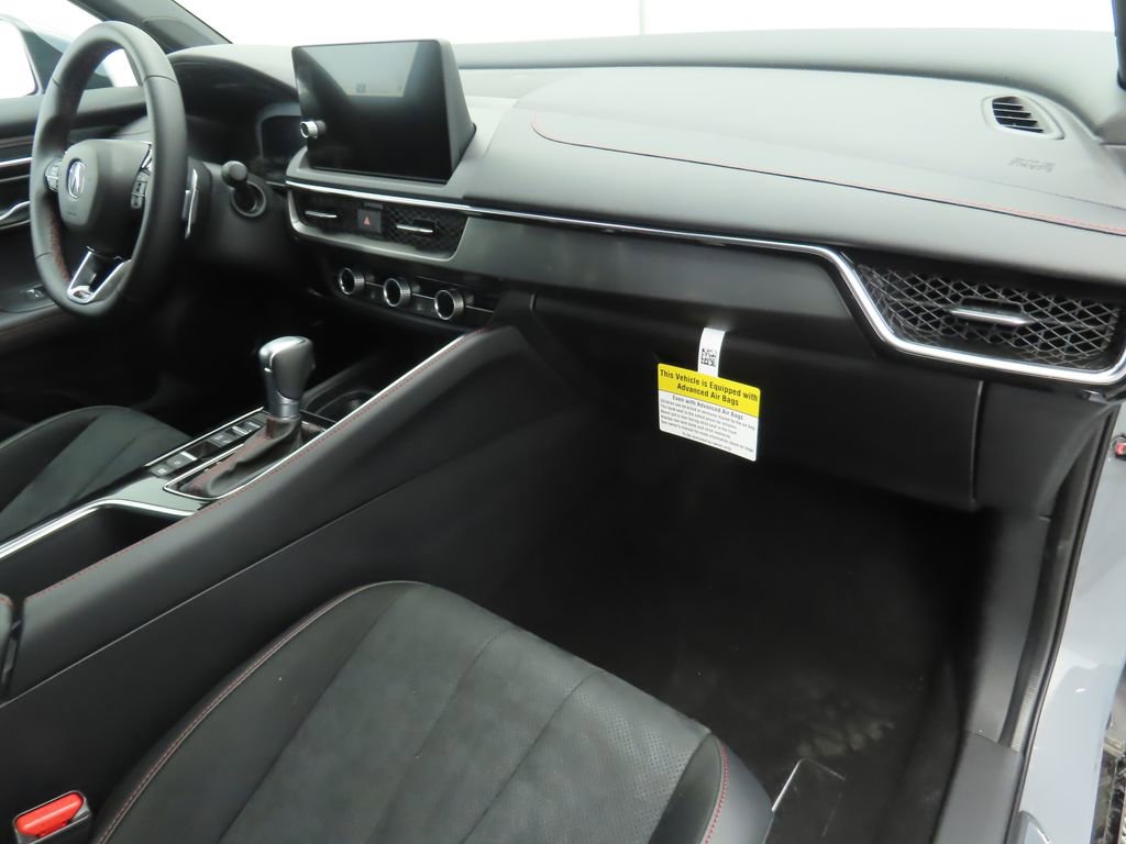 Used 2025 Acura ADX A-Spec image 17