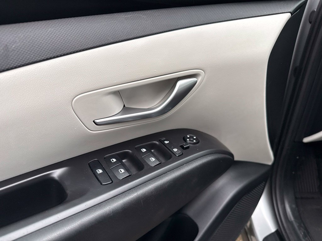 Used 2024 Hyundai Tucson SEL FWD image 21