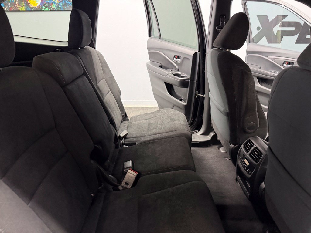 Used 2022 Honda Pilot Sport image 46
