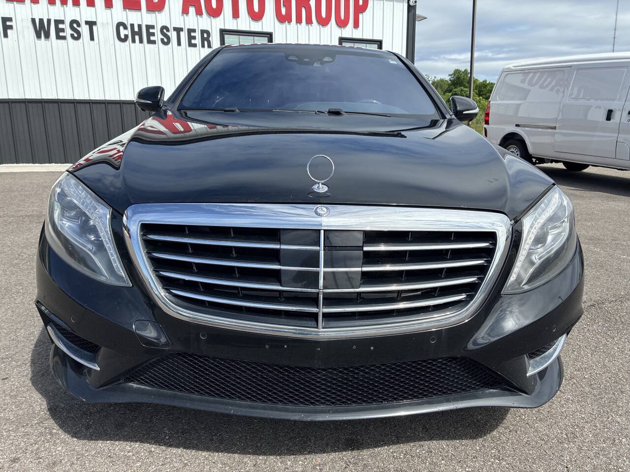 Used 2016 Mercedes-Benz S 550 4MATIC Sedan image 3