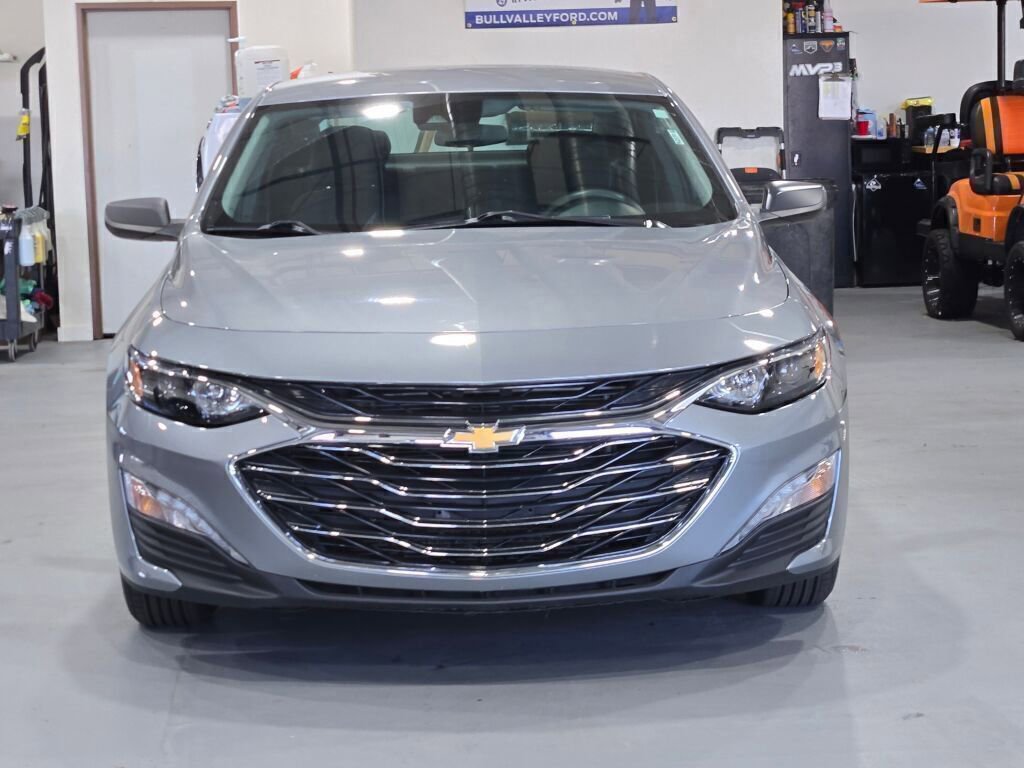 Used 2024 Chevrolet Malibu LT image 4