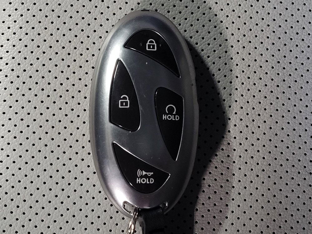 Used 2025 Hyundai Elantra Limited FWD image 32