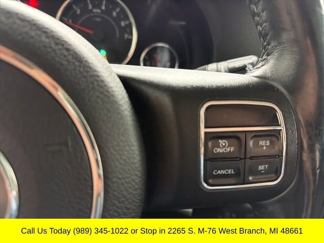 Used 2014 Jeep Wrangler Unlimited Rubicon w/ Max Tow Package AWD/4WD image 23