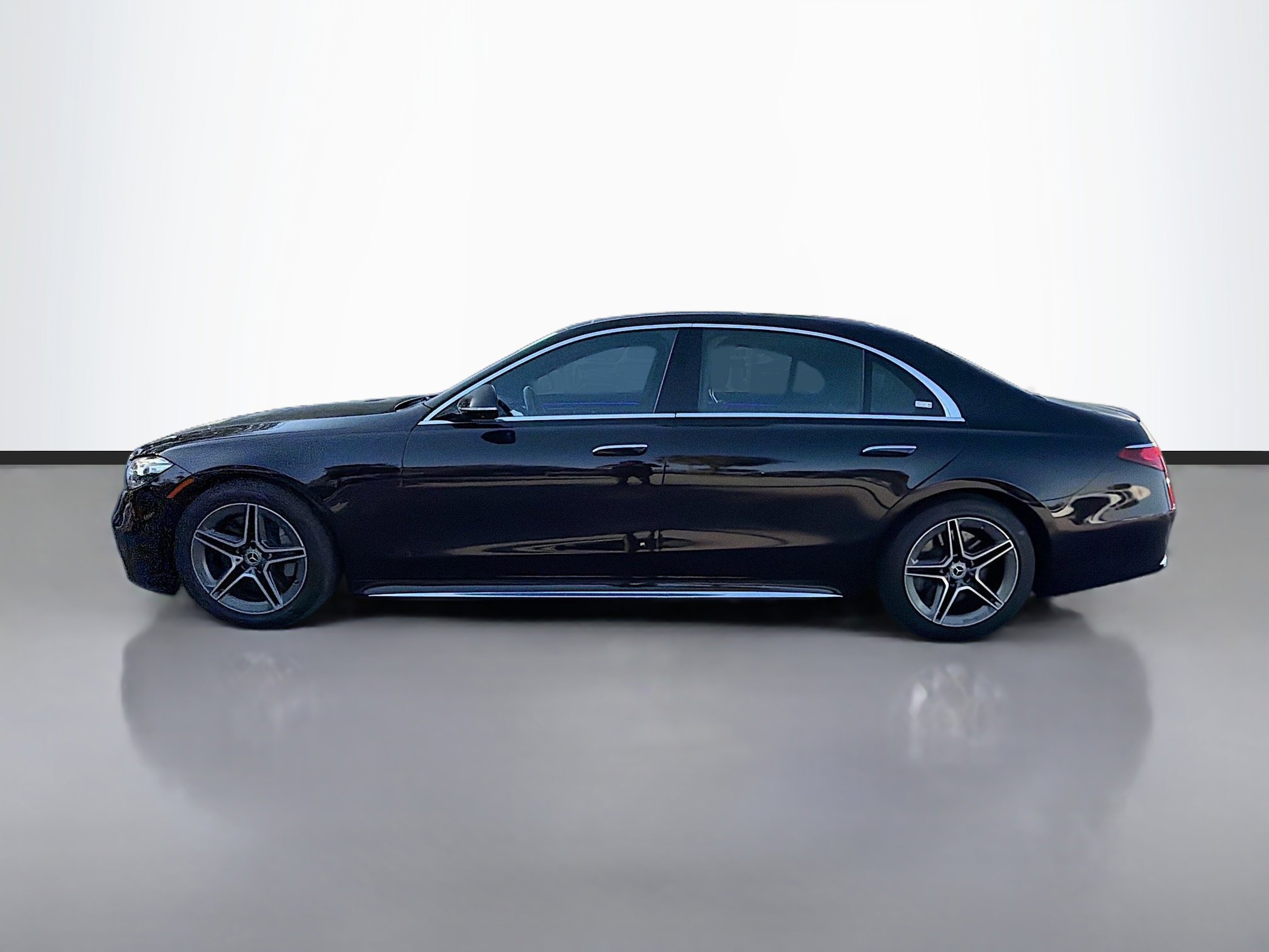 Used 2021 Mercedes-Benz S 580 4MATIC Sedan image 6