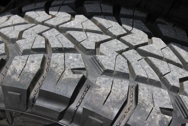 Used 2023 Ford F450 Platinum w/ FX4 Off-Road Package image 18