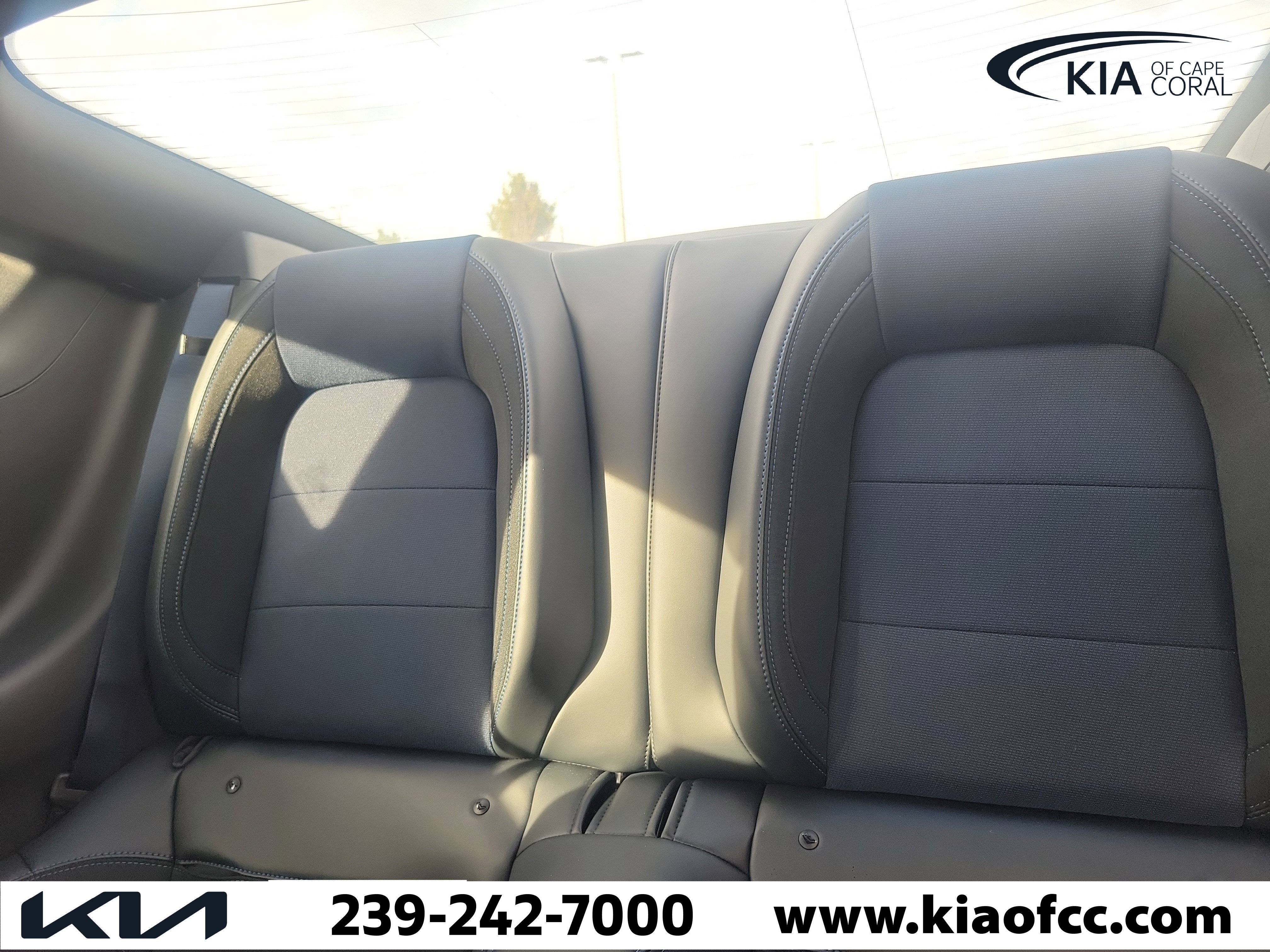 Used 2025 Ford Mustang Dark Horse RWD image 13