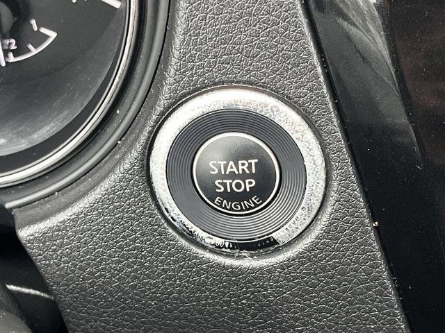 Certified 2022 Nissan Rogue Sport SL w/ Premium Package image 8