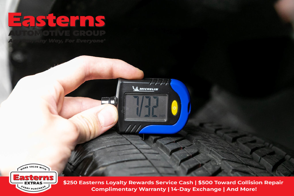 Used 2023 Toyota Tundra Platinum AWD/4WD image 32