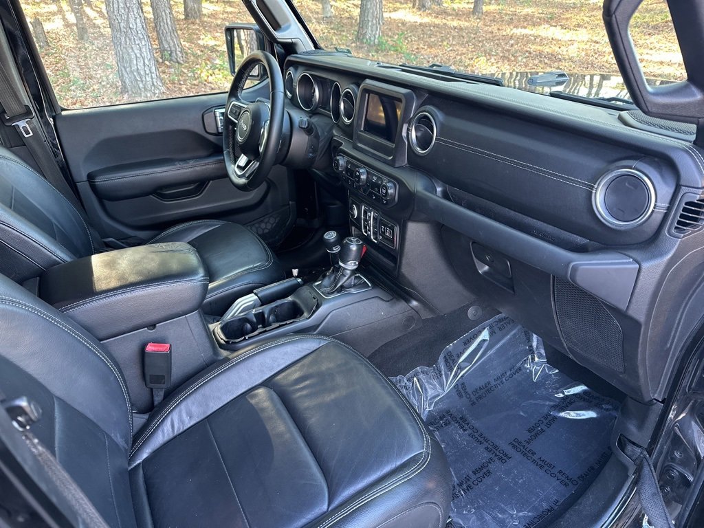 Used 2018 Jeep Wrangler Unlimited Sahara w/ LED Lighting Group image 37