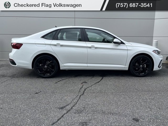 New 2026 Volkswagen Jetta SE image 23