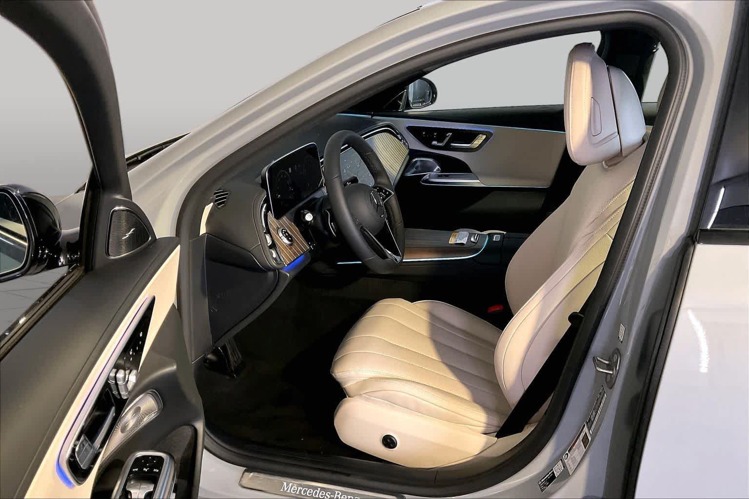 New 2027 Mercedes-Benz E 450 4MATIC Sedan image 13