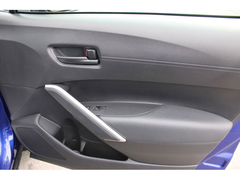 Used 2022 Toyota Corolla Cross LE image 28