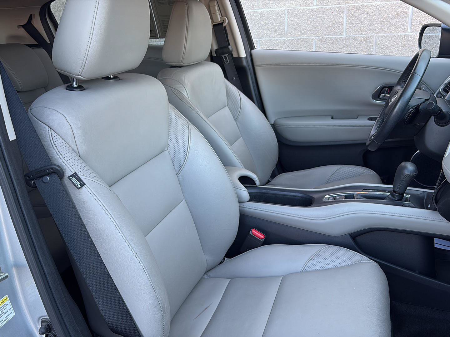 Used 2016 Honda HR-V EX-L image 21
