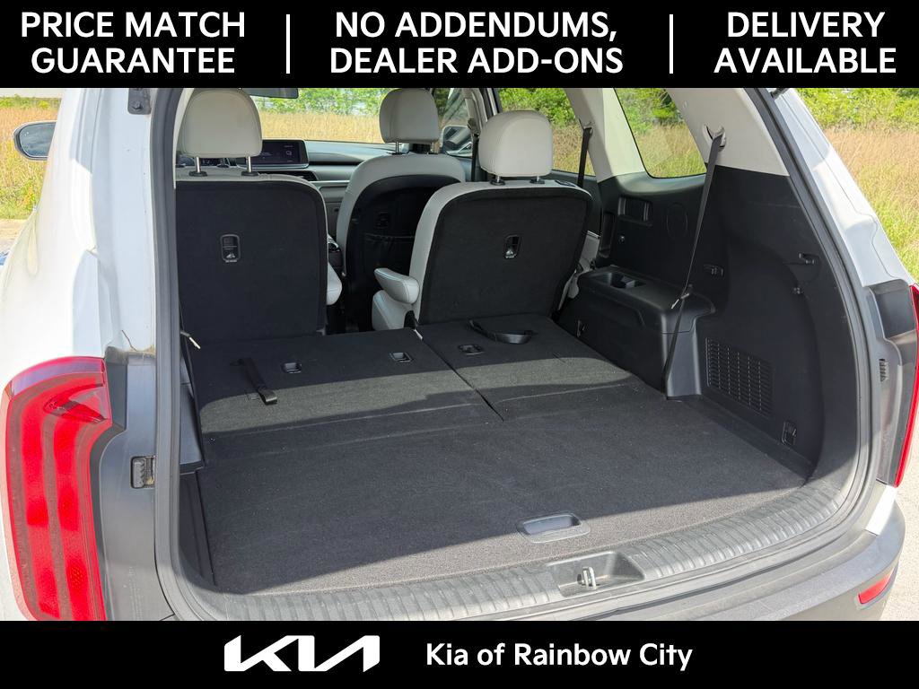 Used 2022 Kia Telluride S FWD image 11