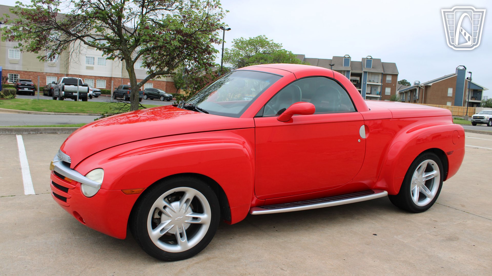 Used 2004 Chevrolet SSR w/ Preferred Equipment Group RWD image 4