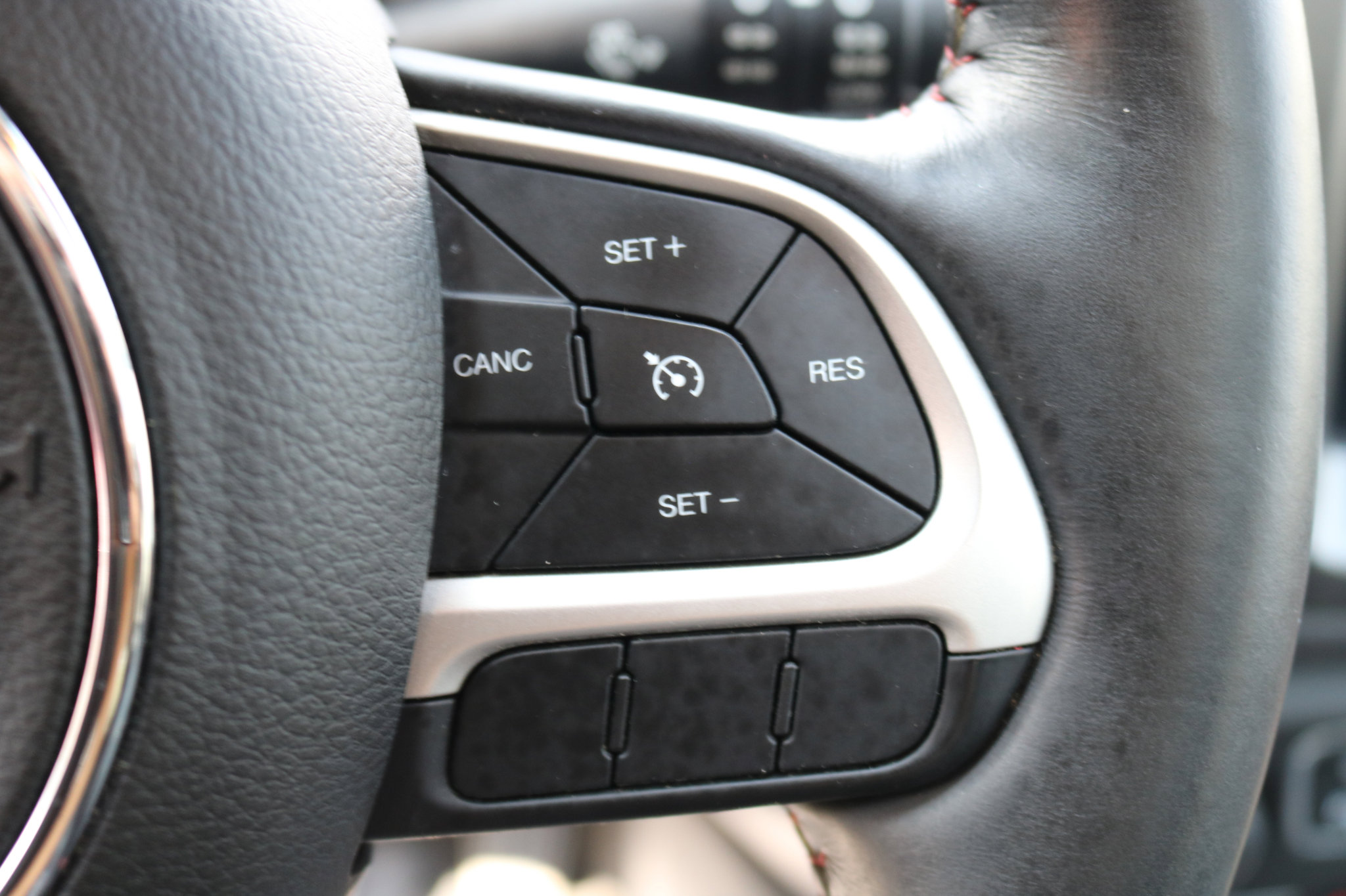 Used 2017 Jeep Compass Trailhawk w/ Leather Interior Group image 20