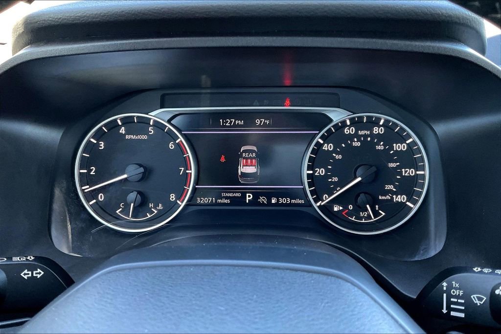 Used 2025 Nissan Rogue SV image 14