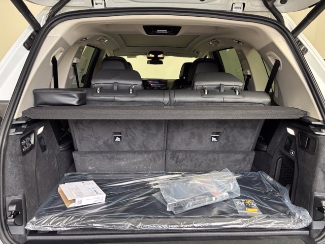 New 2027 BMW X7 xDrive40i AWD/4WD image 18