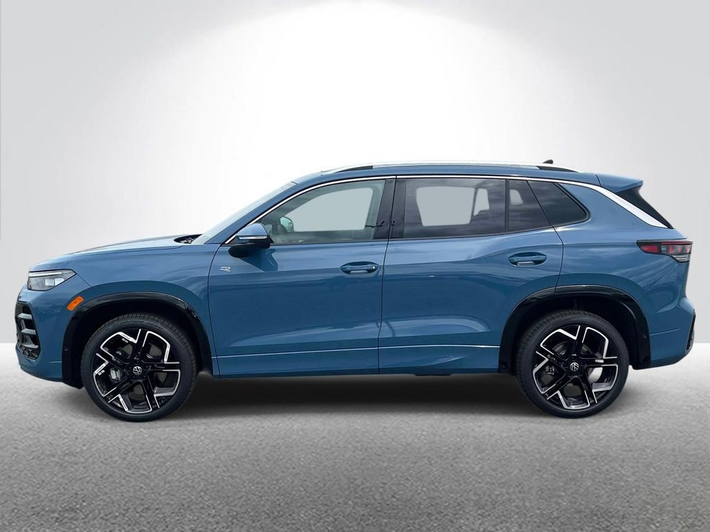 New 2026 Volkswagen Tiguan SEL R-Line AWD/4WD image 2