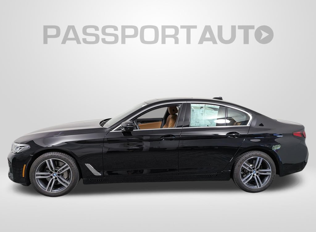 Used 2022 BMW 530i xDrive w/ Executive Package AWD/4WD image 2