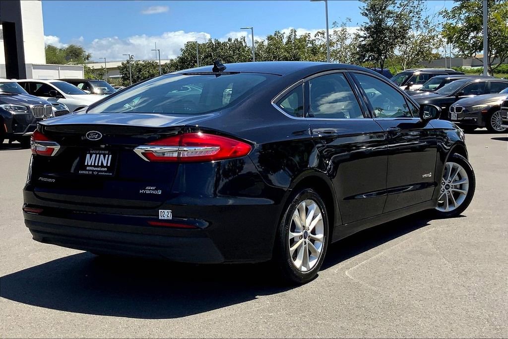 Used 2019 Ford Fusion SE image 10