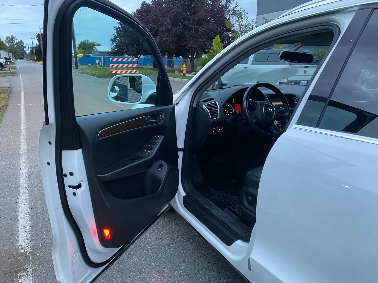 Used 2011 Audi Q5 2.0T Premium image 7