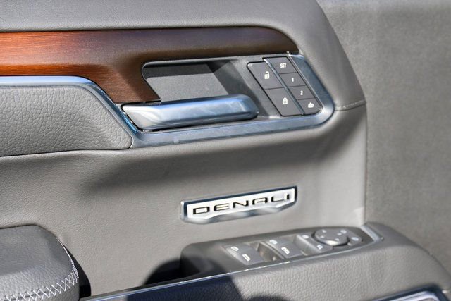 New 2026 GMC Sierra 1500 Denali w/ Technology Package image 10