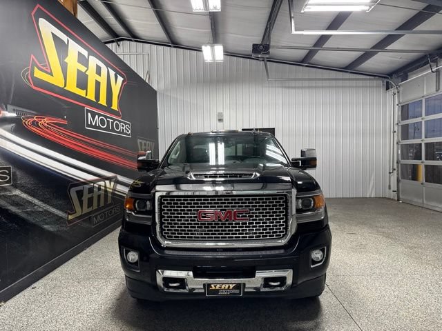 Used 2017 GMC Sierra 3500 Denali w/ Duramax Plus Package AWD/4WD image 21