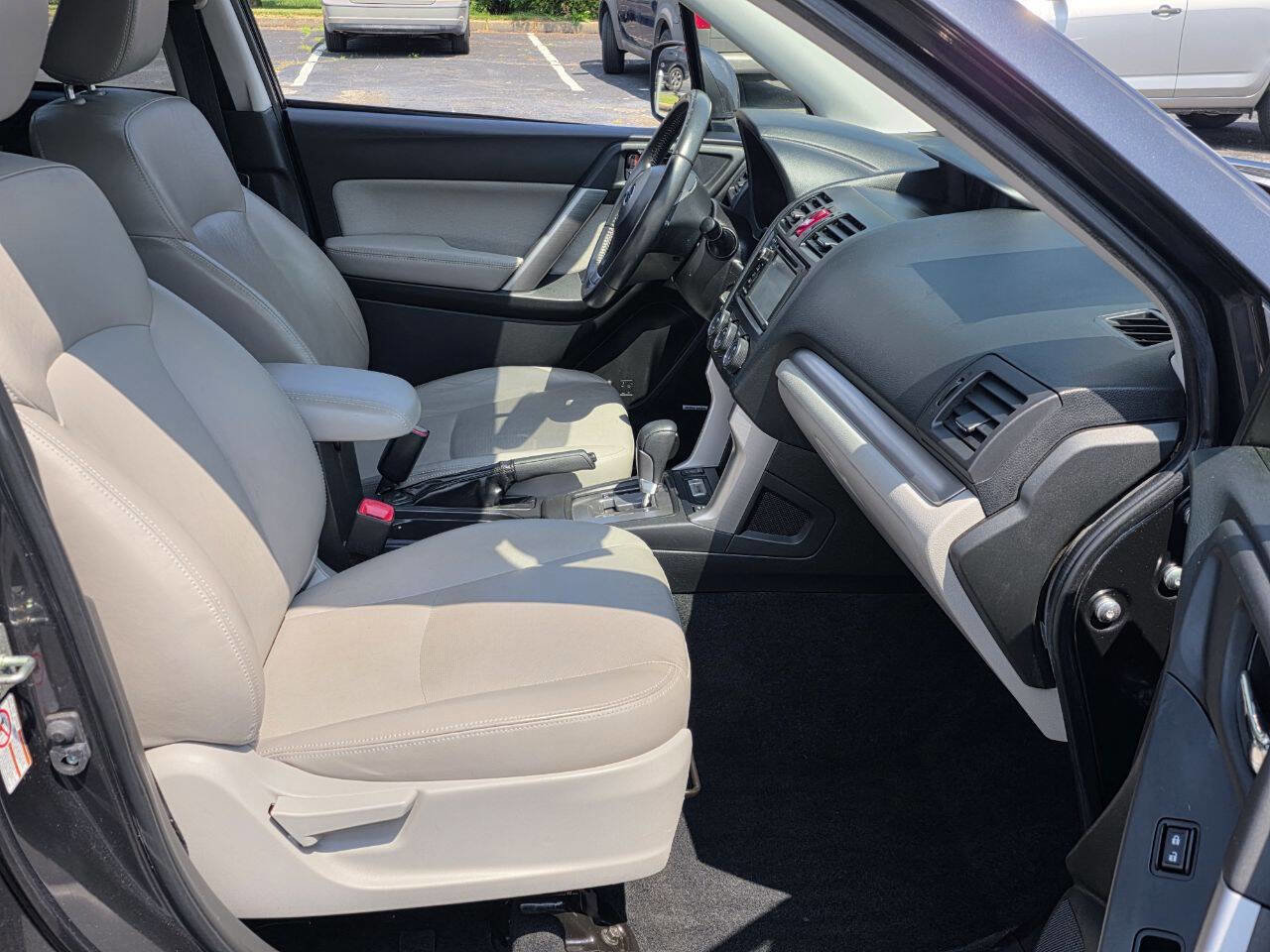 Used 2014 Subaru Forester 2.5i Touring w/ Popular Package #1 image 10