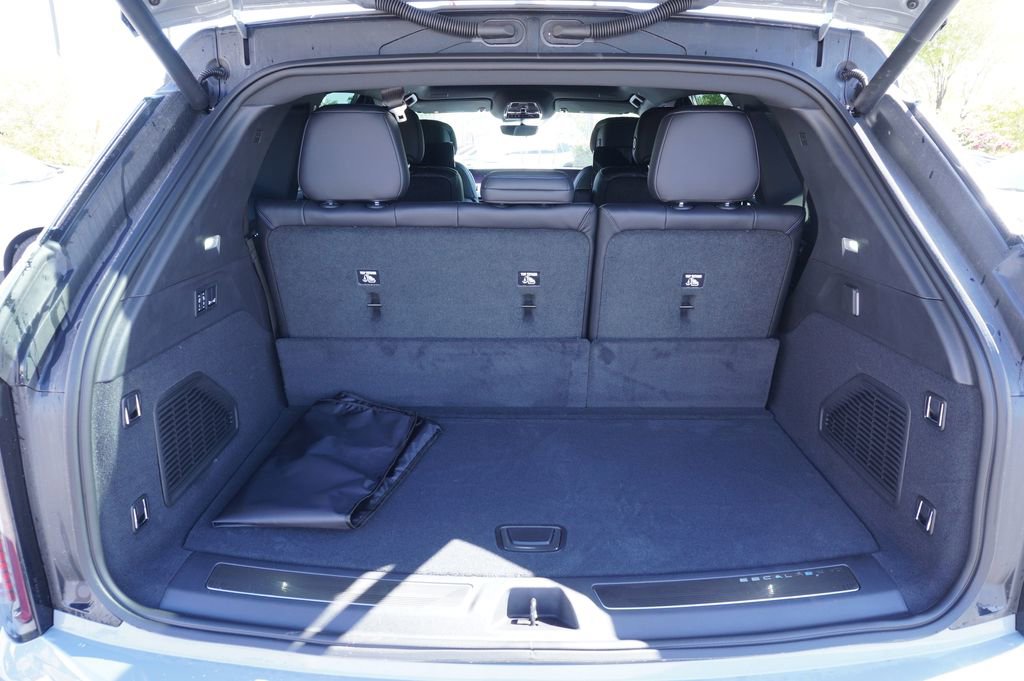 New 2026 Cadillac Escalade IQ Luxury 1 image 7