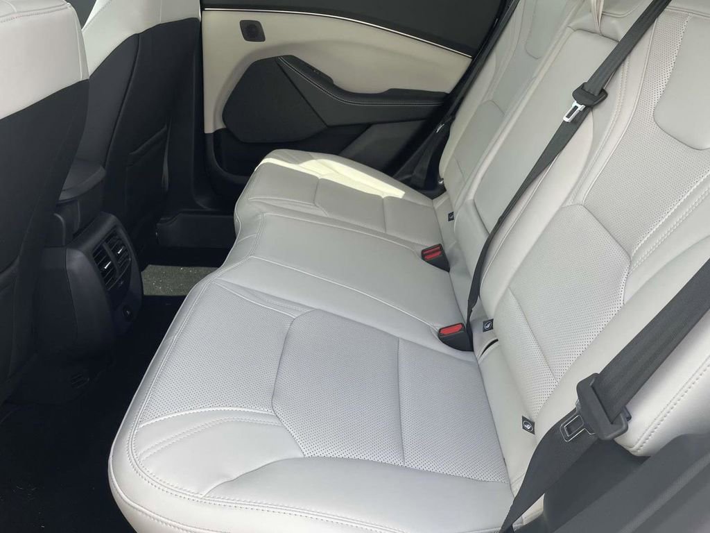 New 2025 Ford Mustang Mach-E Premium image 11