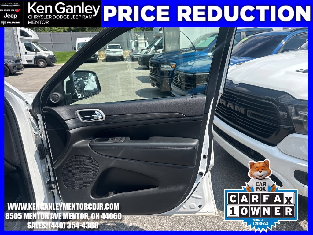 Used 2019 Jeep Grand Cherokee Altitude AWD/4WD image 26