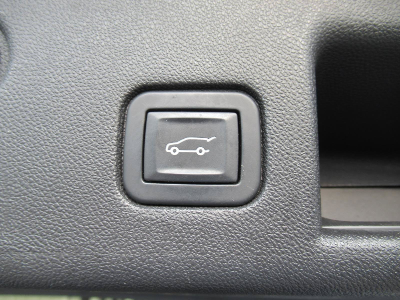 Used 2019 Chevrolet Equinox Premier FWD image 36