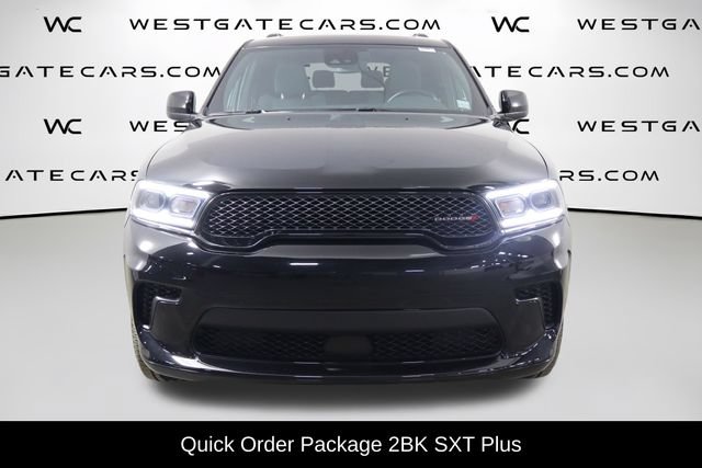 Used 2024 Dodge Durango SXT w/ SXT Blacktop Group AWD/4WD image 2