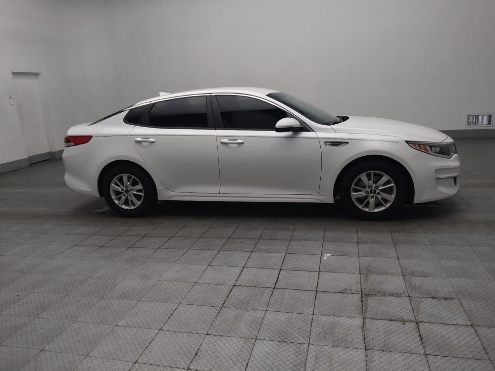 Used 2017 Kia Optima LX w/ Convenience Plus Package FWD image 11