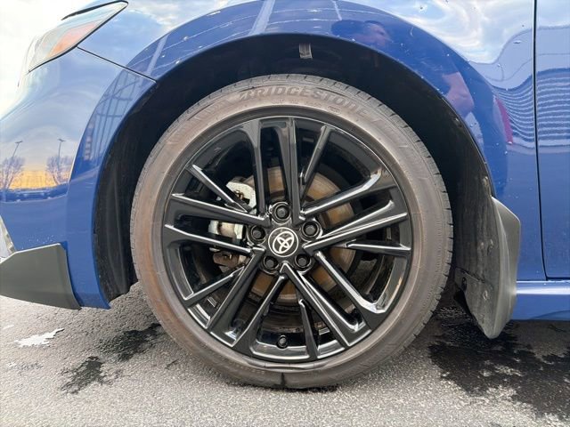 Certified 2025 Toyota Camry SE image 9