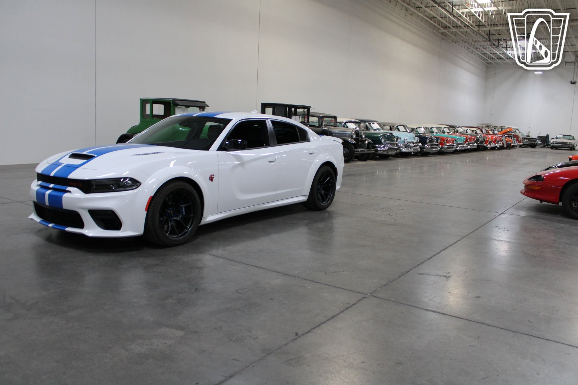 Used 2023 Dodge Charger SRT Hellcat image 2