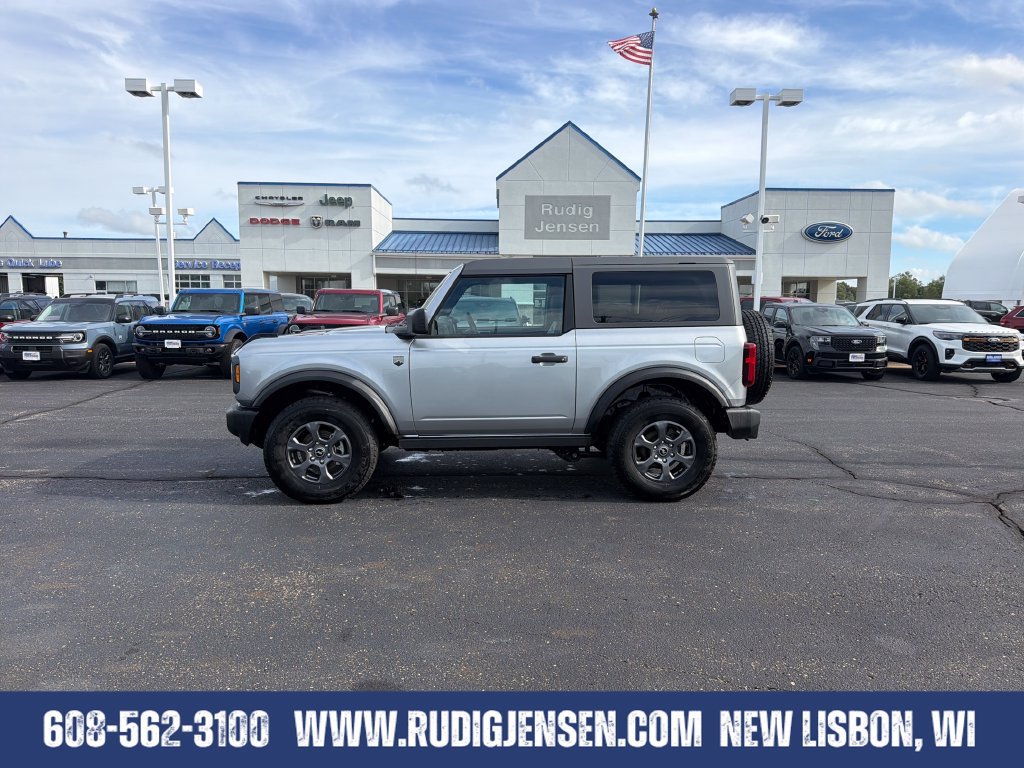 Used 2024 Ford Bronco Big Bend AWD/4WD image 2