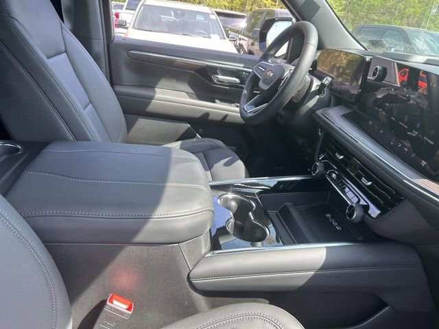 New 2026 Chevrolet Suburban LT w/ Comfort Package image 22